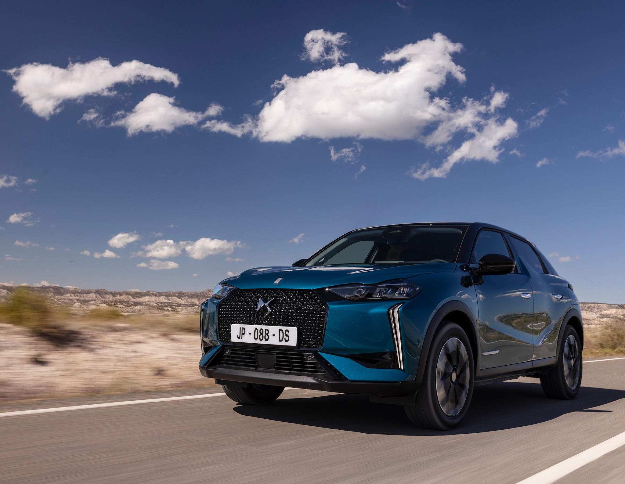 DS 3 JULES VERNE HYBRIDE - DS Automobiles Levallois-Perret - NEUBAUER