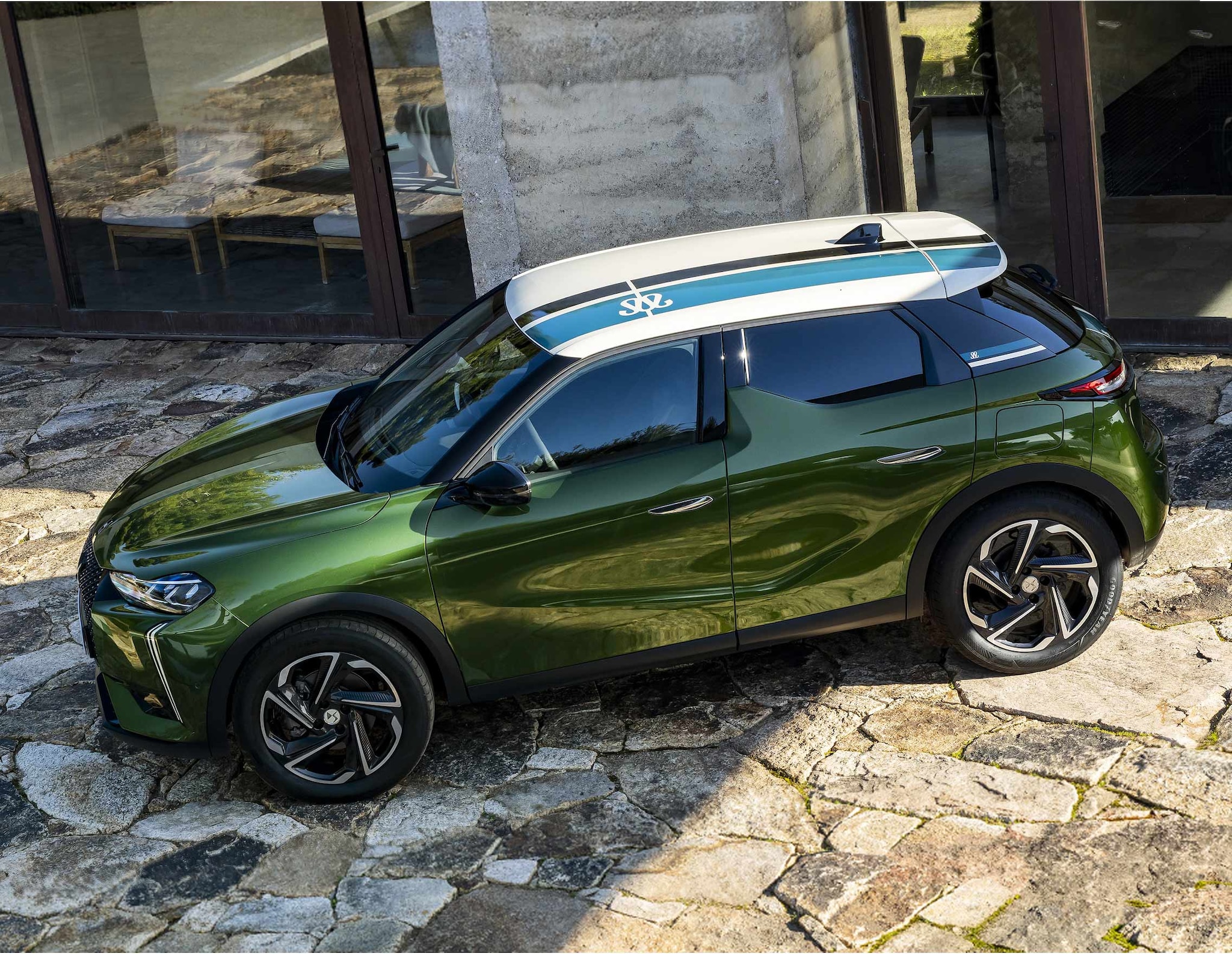 DS 3 MAISON SARAH LAVOINE HYBRIDE -  DS Automobiles Levallois-Perret  - NEUBAUER