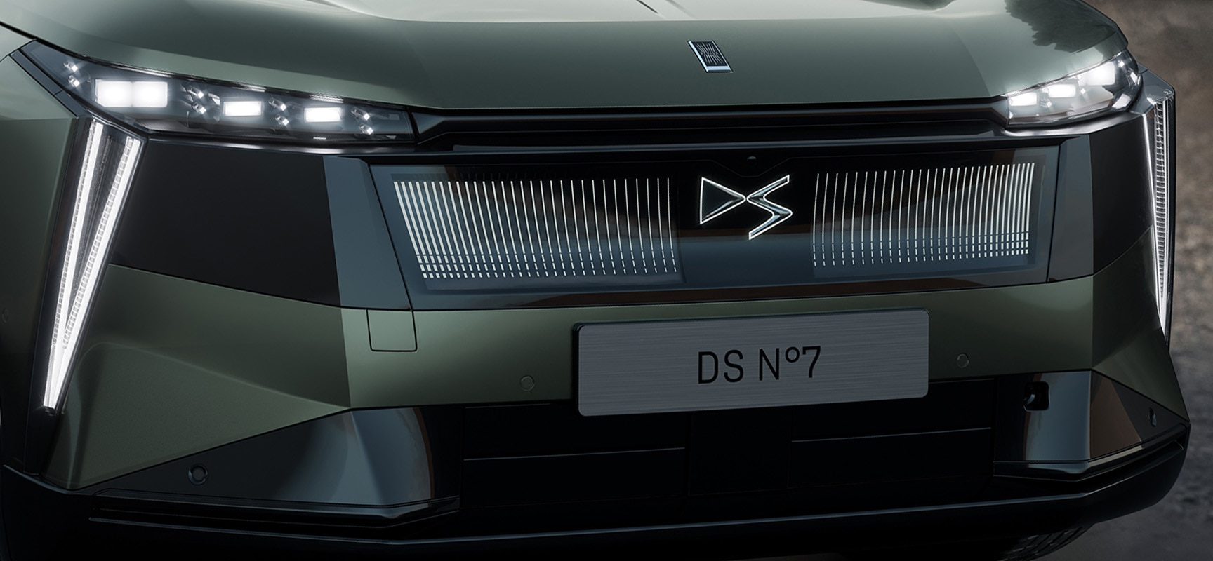 N°7 + PACK PALLAS 245 ch - DS Automobiles Levallois-Perret - NEUBAUER