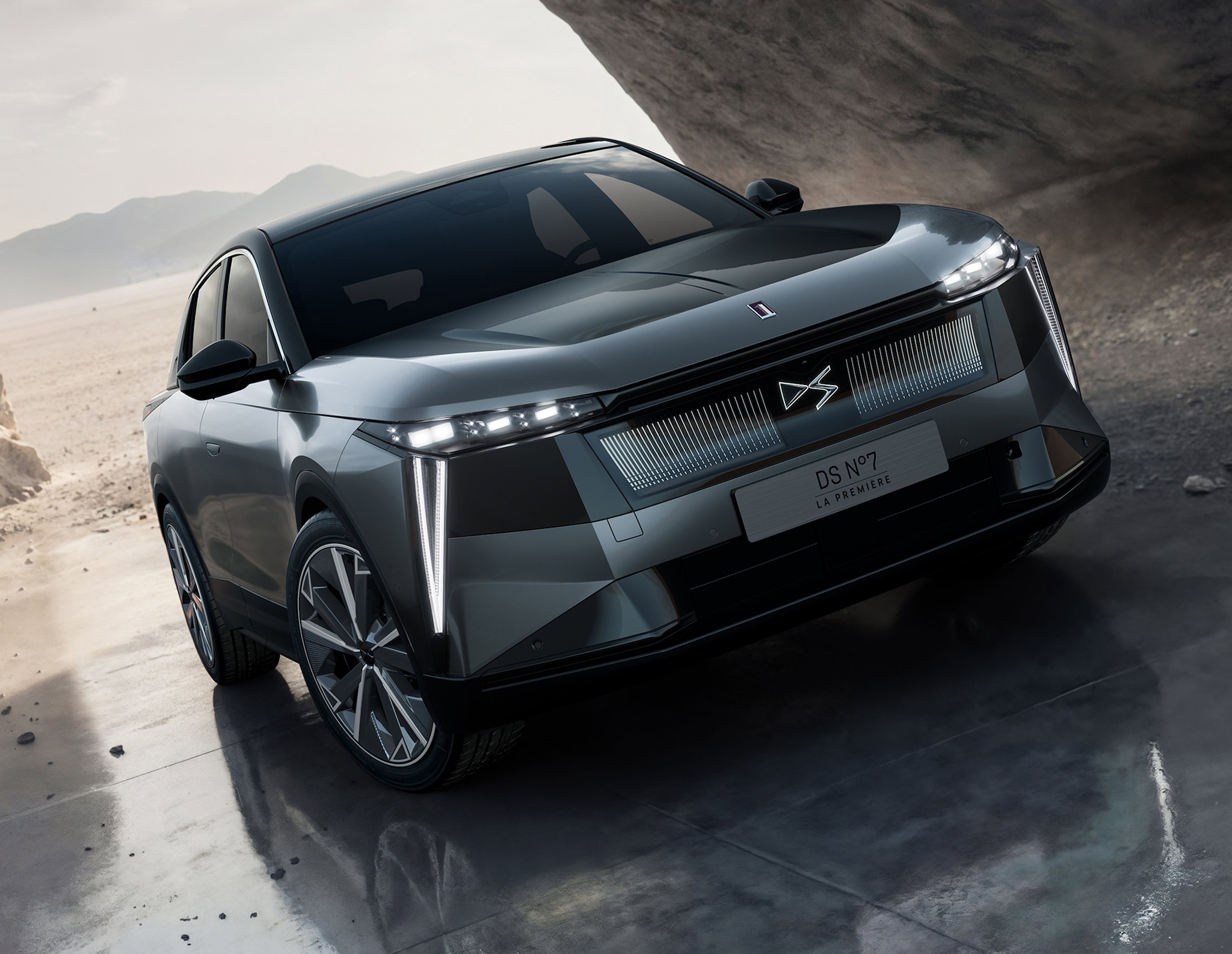 N°7 LA PREMIÈRE - DS Automobiles Levallois-Perret - NEUBAUER